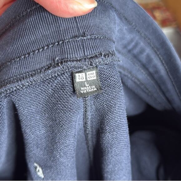 Uniqlo Navy Jogger Sweatpants - Picture 4 of 8